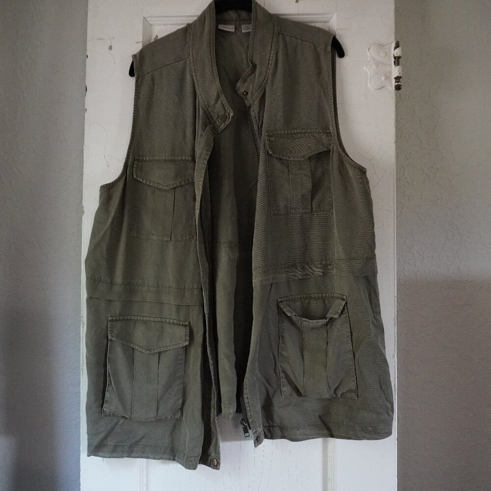 Westbound Olive Green Vest XL